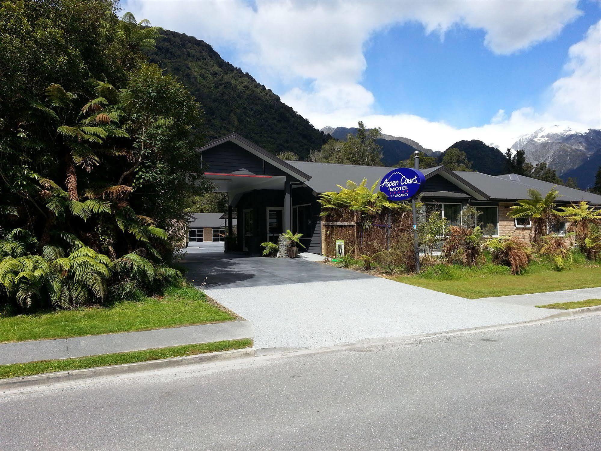 Motel Aspen Court Franz Josef Exteriér fotografie